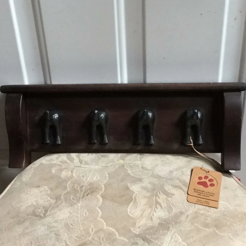 Handmade with Love Coat Hanger wood with elephants